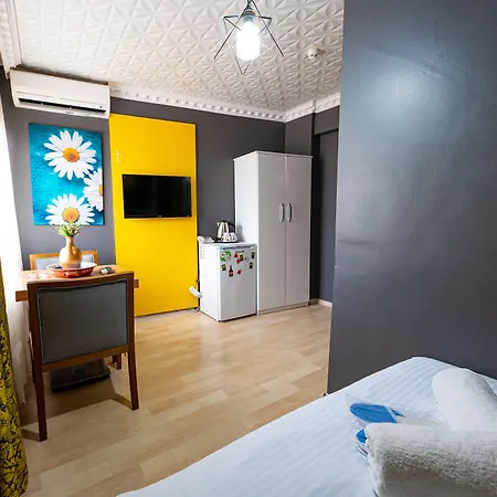Evin Hotell