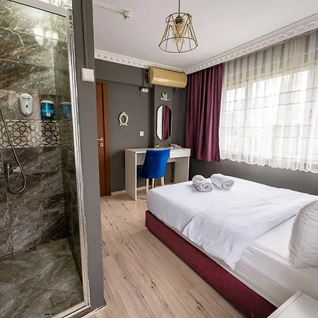 Hotell Evin 2*