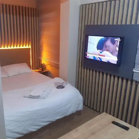 Evin イスタンブール