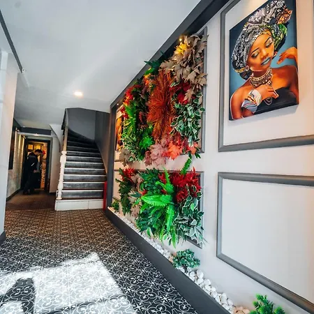 Evin 2* イスタンブール